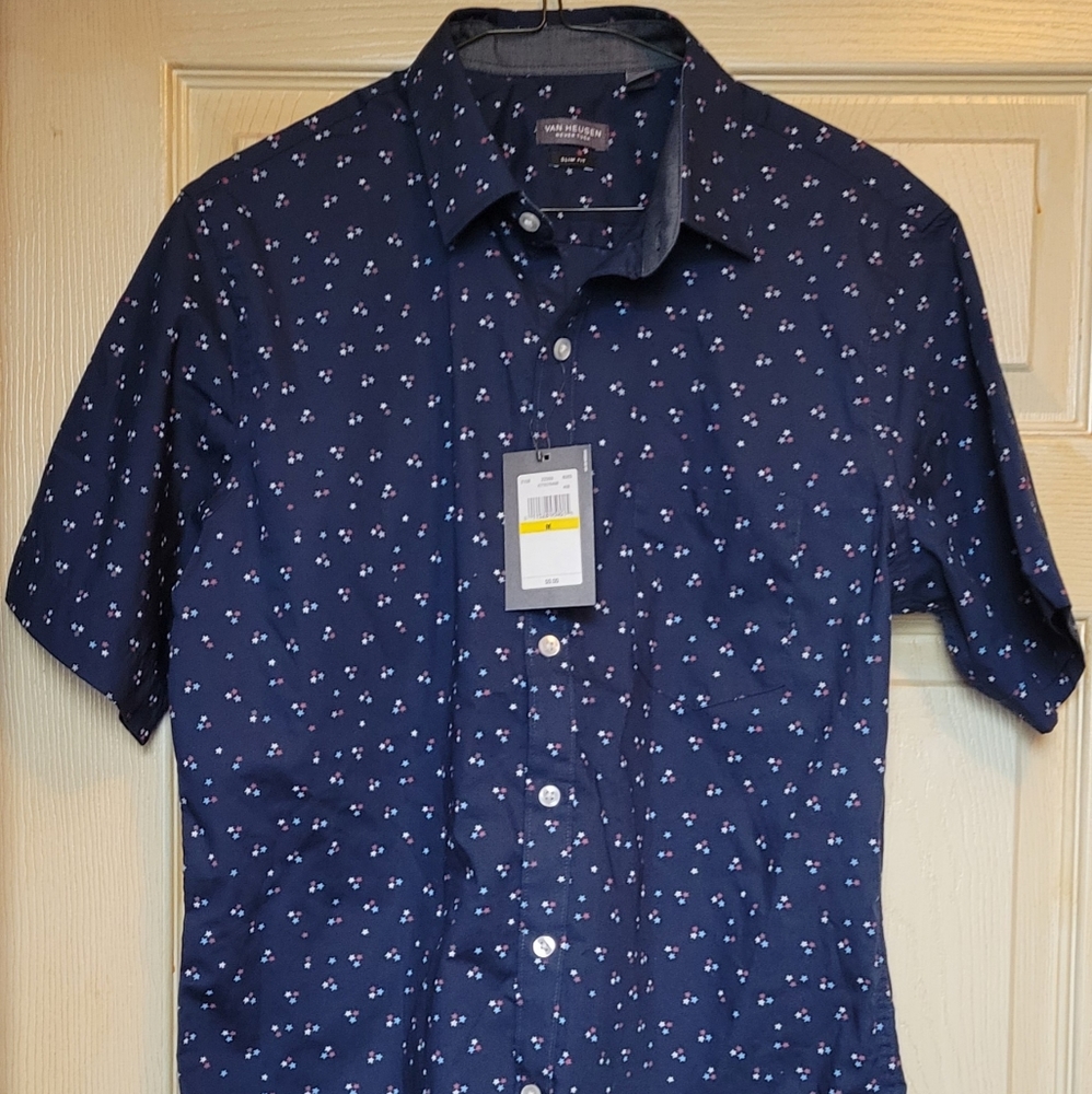 Mens Van Heusen Never Tuck button Down shirt  Slim fit.